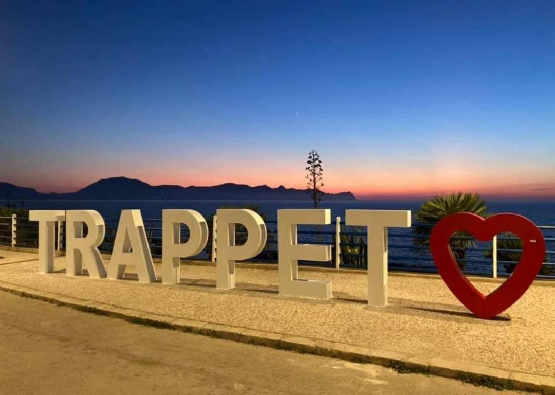 Casa Vacanza Da Mirella E Peppe Trappeto  Dış mekan fotoğraf